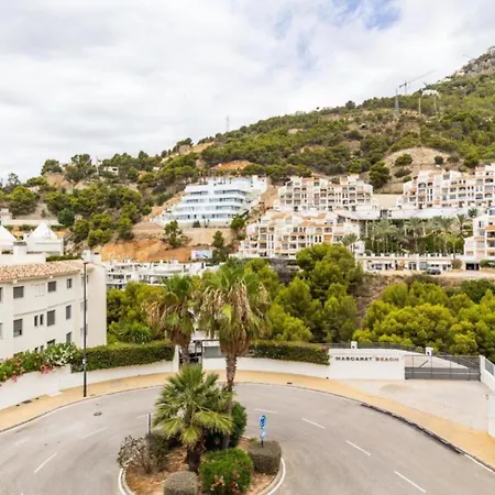 Estudio Con Balcon En Mascarat Beach, *